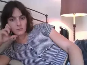 ria_fun – webcam model profile photo Image 13