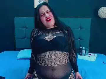 Jennifer – webcam model profile photo Image 16