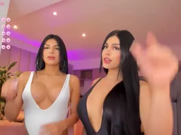 mae_nathan – webcam model profile photo Image 8