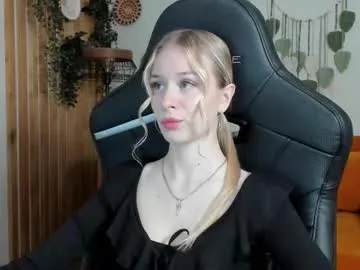 indiandesiguys2023 – webcam model profile photo Image 7