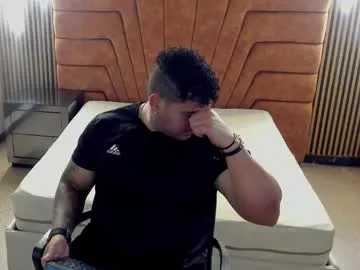 dominate_stud – webcam model profile photo Image 16