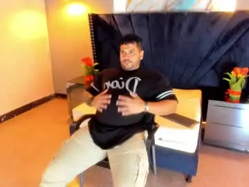 dominate_stud – webcam model profile photo Image 6