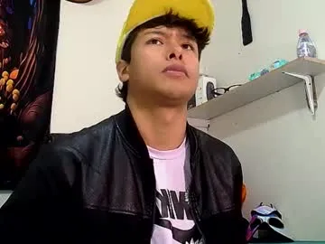 yournewkink12 – webcam model profile photo Image 12