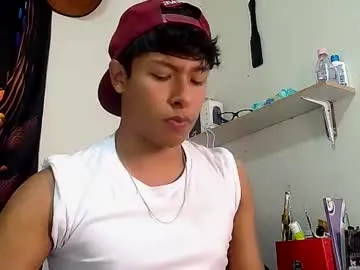 yournewkink12 – webcam model profile photo Image 13