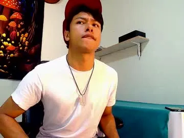 yournewkink12 – webcam model profile photo Image 2