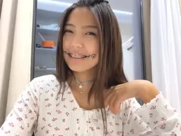 your_dolls – webcam model profile photo Image 5