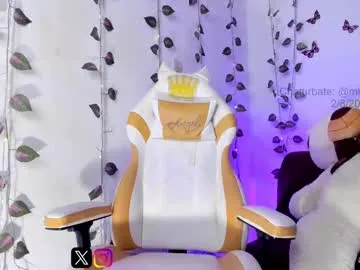 hornyshow_tv – webcam model profile photo Image 6