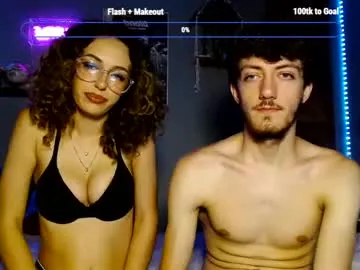 mae_nathan – webcam model profile photo Image 11