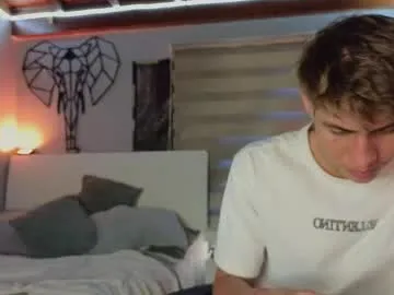 beaute_fatale – webcam model profile photo Image 8