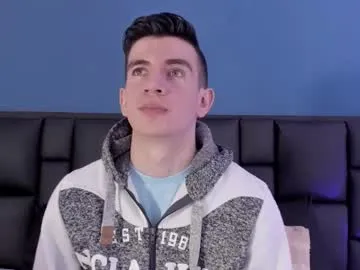 lolaa_darling – webcam model profile photo Image 9