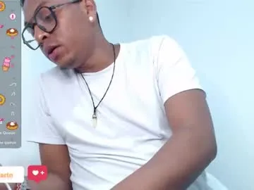 lolaa_darling – webcam model profile photo Image 3