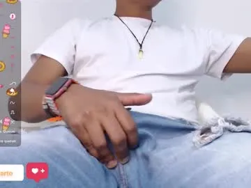 lolaa_darling – webcam model profile photo Image 4