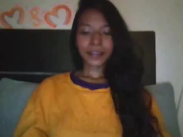 BelleCox – webcam model profile photo Image 15