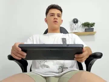 lolaa_darling – webcam model profile photo Image 10