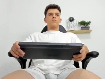 lolaa_darling – webcam model profile photo Image 13