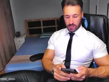 ValeryRouge – webcam model profile photo Image 18