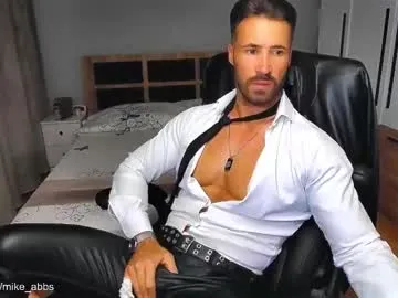 ValeryRouge – webcam model profile photo Image 7