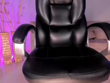 indiandesiguys2023 – webcam model profile photo Image 5