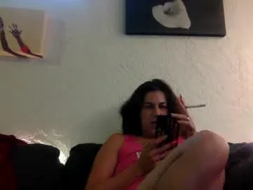 puneripiya – webcam model profile photo Image 8