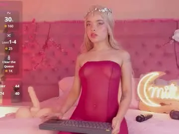 tvycas7 – webcam model profile photo Image 11