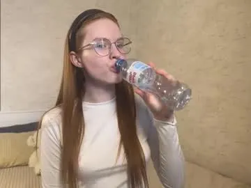 tvycas7 – webcam model profile photo Image 4