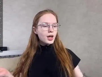 tvycas7 – webcam model profile photo Image 6