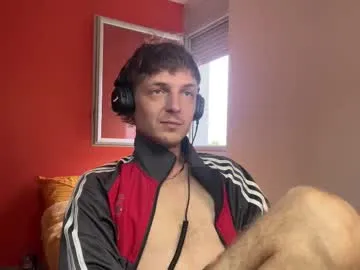 JulieSharp – webcam model profile photo Image 10