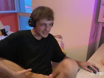 JulieSharp – webcam model profile photo Image 12