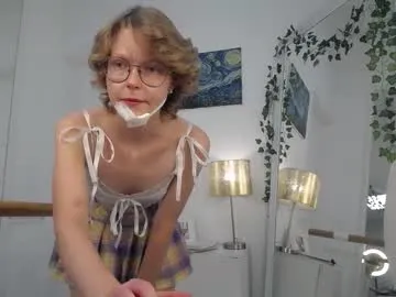 iamsomeone1234 – webcam model profile photo Image 5