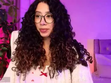 tvycas7 – webcam model profile photo Image 14