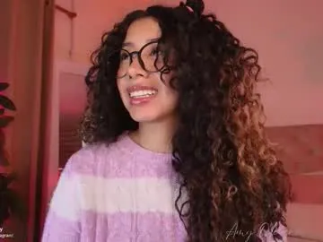 tvycas7 – webcam model profile photo Image 8