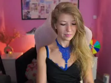 idkusethis – webcam model profile photo Image 15