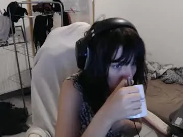 honestlynaked – webcam model profile photo Image 13