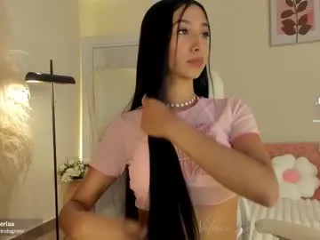 tvycas7 – webcam model profile photo Image 3