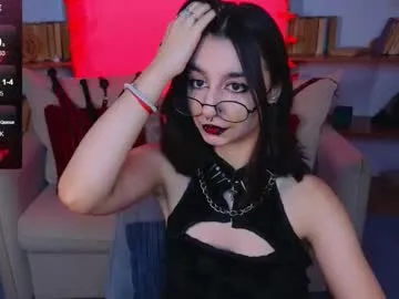 AngelinaKors – webcam model profile photo Image 19