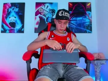 manuela_zapata – webcam model profile photo Image 17