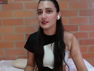 tvycas7 – webcam model profile photo Image 15