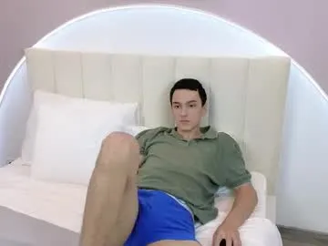 sofiakhanxo – webcam model profile photo Image 3