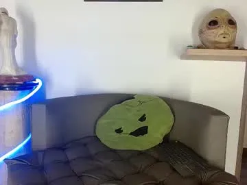 NinaCandance – webcam model profile photo Image 7