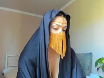 beaute_fatale – webcam model profile photo Image 19