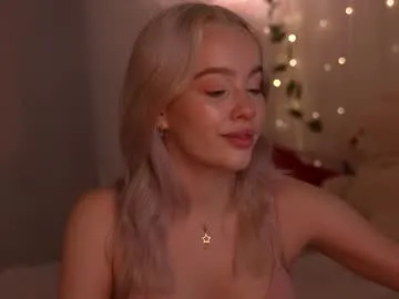 cori_paige – webcam model profile photo Image 16