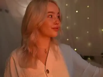 cori_paige – webcam model profile photo Image 18