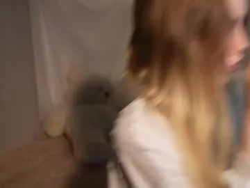 cori_paige – webcam model profile photo Image 6