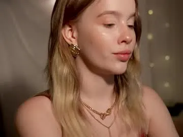 cori_paige – webcam model profile photo Image 9