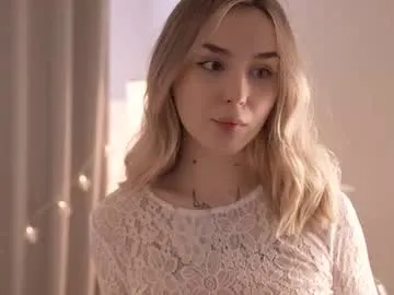 goofyshygirl1 – webcam model profile photo Image 2