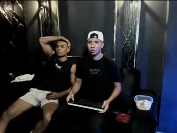 emilywarren296 – webcam model profile photo Image 11