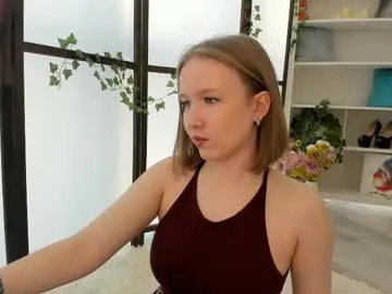 cw1ss – webcam model profile photo Image 2