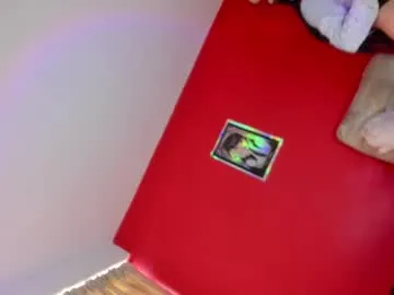 iamsomeone1234 – webcam model profile photo Image 7