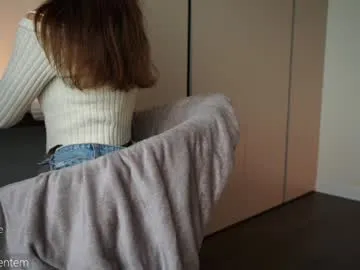 ambar_watsson – webcam model profile photo Image 5