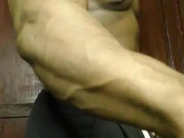 ashkhan22111 – webcam model profile photo Image 12